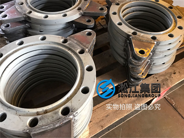 ?為高壓供水機組生產一批限位異徑橡膠軟接頭 ?為高壓供水機組生產一批限位異徑橡膠軟接頭