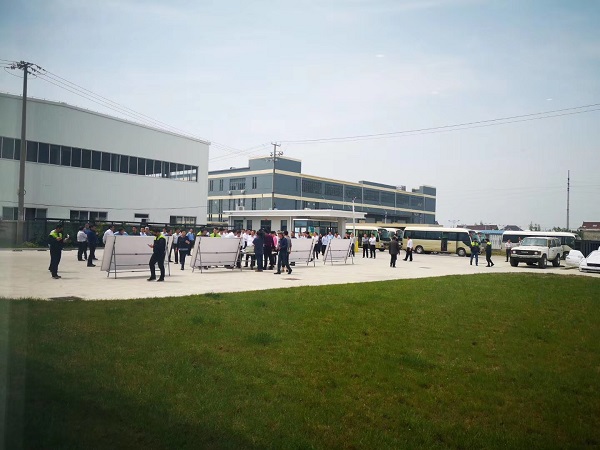 歡迎如東各級領(lǐng)導(dǎo)到我廠視察指導(dǎo)工作 歡迎如東各級領(lǐng)導(dǎo)到我廠視察指導(dǎo)工作