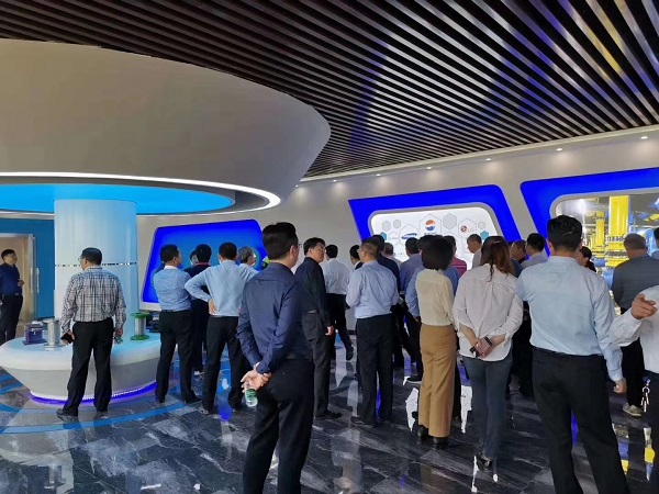 歡迎如東各級領(lǐng)導(dǎo)到我廠視察指導(dǎo)工作 歡迎如東各級領(lǐng)導(dǎo)到我廠視察指導(dǎo)工作