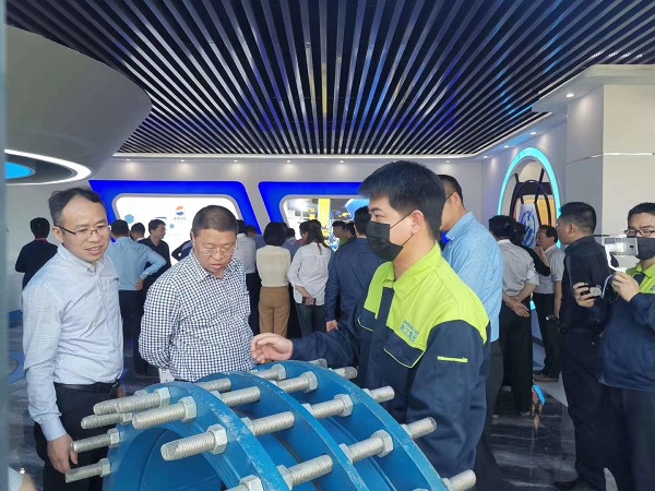 歡迎如東各級領(lǐng)導(dǎo)到我廠視察指導(dǎo)工作 歡迎如東各級領(lǐng)導(dǎo)到我廠視察指導(dǎo)工作